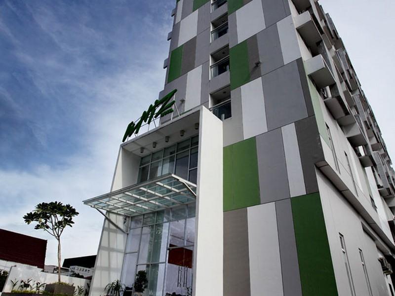 Whiz Hotel Pemuda Semarang Ngoại thất bức ảnh